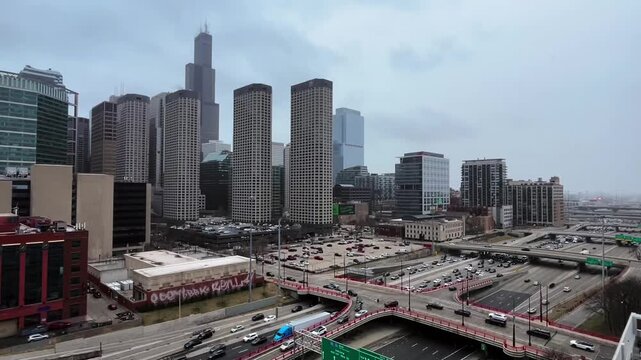 Traffic patterns moving along Chicago's I-90 outside of Downtown Chicago.