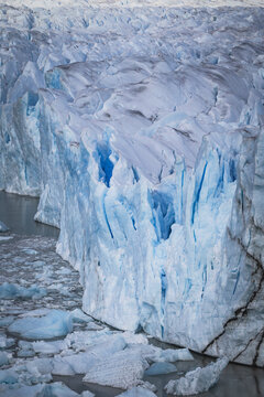 Ice giant meets turquoise water