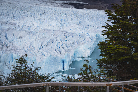 Ice giant meets turquoise water