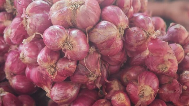 Shallots, shallots help lower fat.
