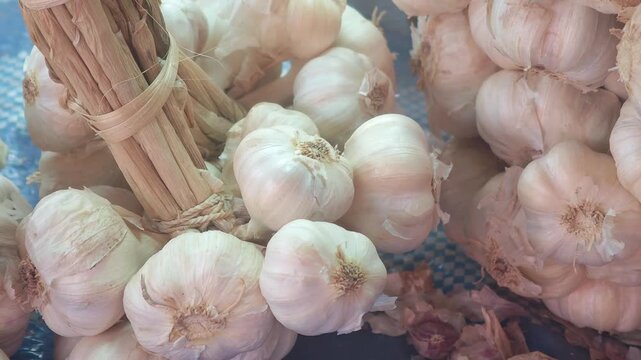 Garlic ,Garlic has properties that help lower fat.