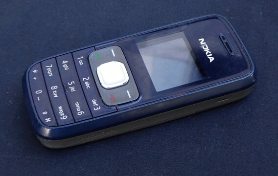 Nokia 1208 mobile phone classic retro technology