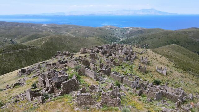 A Greek village that was abandoned as a result of the deportation and forced migration of Turkish-Greek citizens in accordance with the agreement signed as an annex to the Lausanne Peace Treaty.