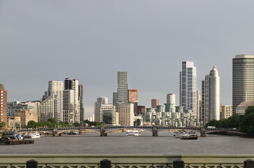 A masterwork of modern urbanity, the Vauxhall skyline ascends in a rhythmic sequence of glass and steel, where contemporary residential spires stand as shimmering sentinels over the River Thames. 