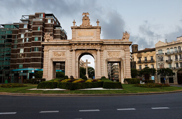 Fototapeta premium The Sea Gate, called porta de la mar monument in Spanish city, Valencia