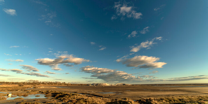Salines camarguaises au Salin de Giraud, Arles, Bouches-du-Rh&ocirc;ne, France