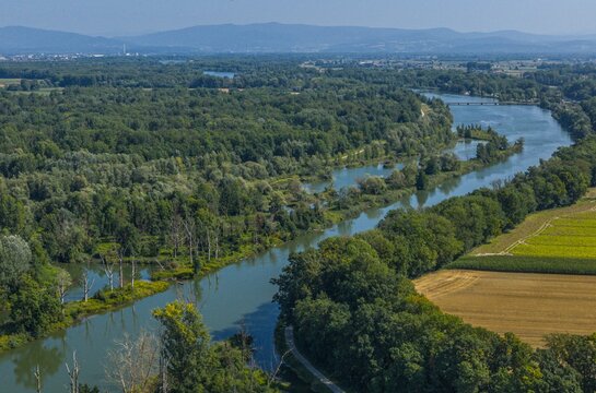 Das Isartal bei Oberp&ouml;ring im Kreis Deggendorf in Niederbayern aus der Vogelperspektive