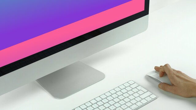 Desktop Mockup 8 Scroll Down Single &ndash; Modern Computer Screen Presentation, Animated Display for Website and App UI UX Showcase, Professional Digital Interface Template