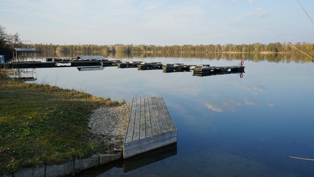 Baggersee Eggenstein-Leopoldshafen im M&auml;rz