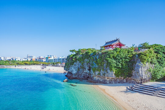 沖縄風景」の写真素材 | 112,635件の無料イラスト画像 | Adobe Stock