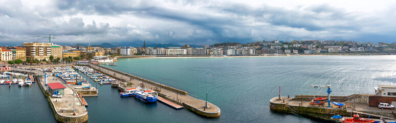 Obraz premium panorama of the city of San Sebastian Spain