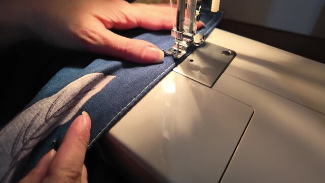 Finishing the adjustments of the bed duvet cover.