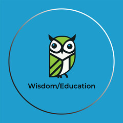 Obraz premium Modern Geometric Owl Icon with Green and White Accents for Learning Centers
