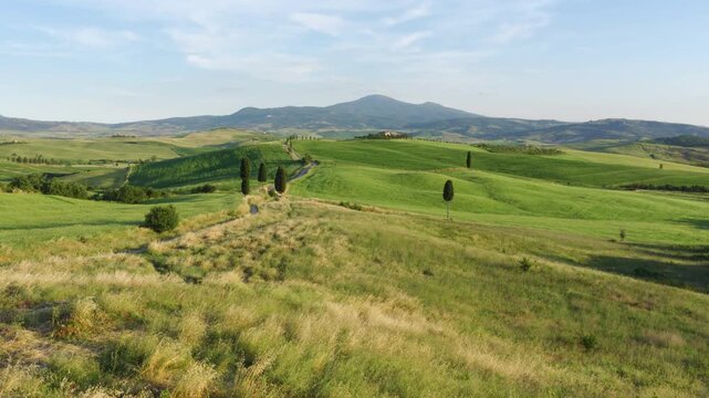 Terrapille Farm Road, Iconic Tuscan Rolling Hills Landscape