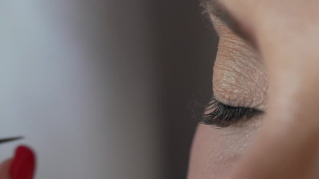 Detailed Eyeliner Makeup Application Closeup for Professional Beauty Tutorial Vertical video