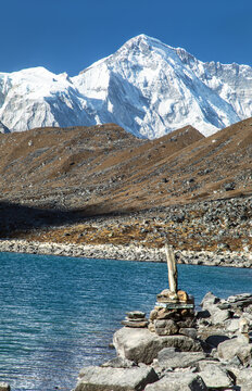 Mount Cho Oyu peak lake Gokyo Nepal Himalaya mountain