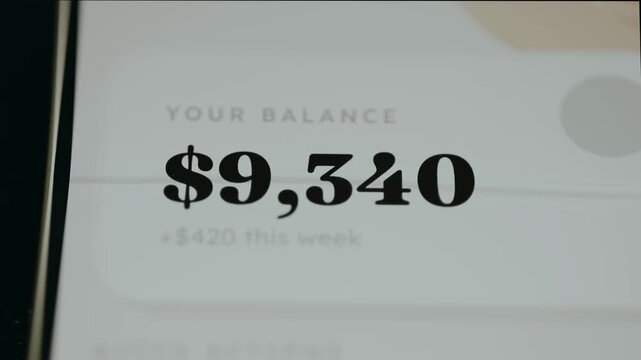 Balance summary showing a total amount and recent earnings