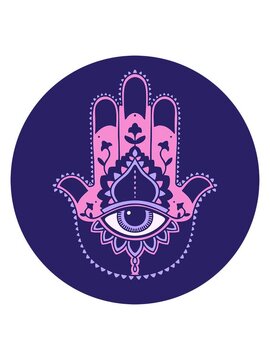 bob and pause animation of iconic tattoo style image of a hamza design