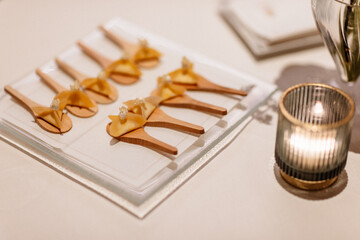 Présentation de cuillères apéritives de prestige