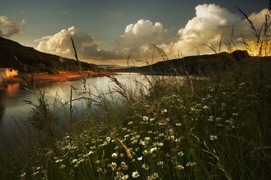 sunrise over the lake, sunset over lake, Scenery of sunset in the river of Ladybower Reservoir in Derbyshire, England