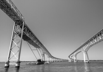 Obraz premium Chesapeake Bay Bridge in Black & White