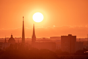 Fototapeta premium Sunset above the Leipzig skyline, Germany