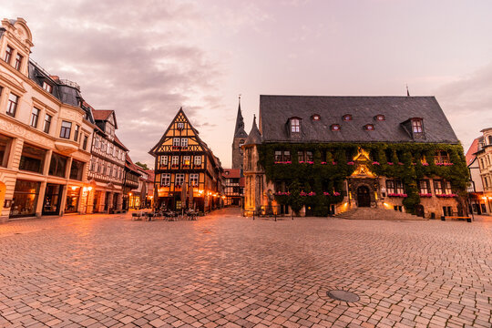 Evening view of Marktplatz (Market square) in Quedlinburg, Saxony-Anhalt state, Germany
