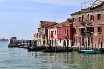 Obraz premium Canal Grande di Murano (Grand Canal of Murano) viewed from San Donato Island in Murano, Italy