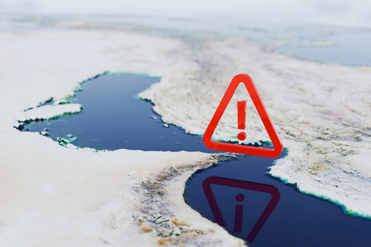 Strategic Alert, map of the Strait of Hormuz featuring a large red warning icon. Conceptual representation of geopolitical tension, maritime security risks, and potential trade blockades in Iran.