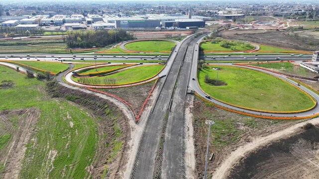 Vista aerea del cantiere della Pedemontana Lombarda in costruzione