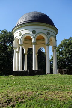 Monopteros auf dem Neroberg in Wiesbaden