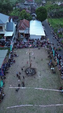Indonesia Independence Day Celebration, Panjat Pinang