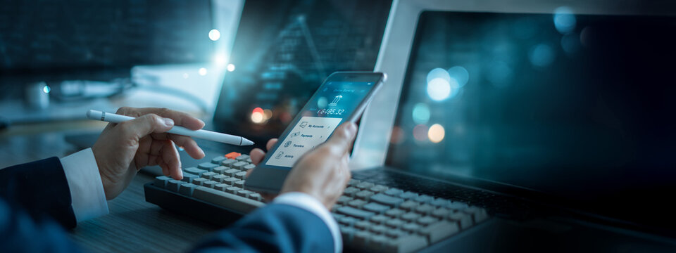 Online banking, Mobile banking, Mobile payment, Businessman use