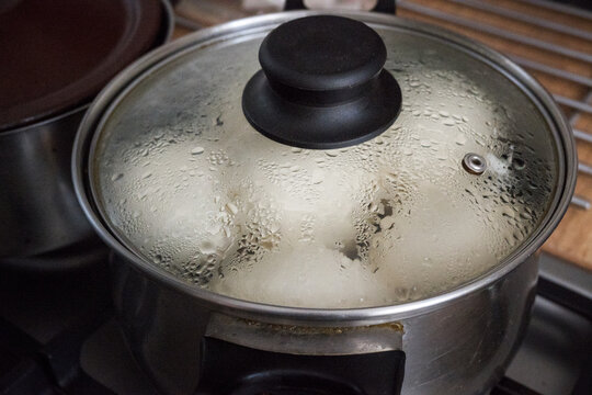 Pampuchy, in Polish cuisine, a type of large dumplings made from yeast dough and steamed.
