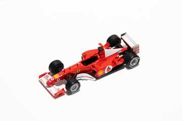 Obraz premium Bucharest Romania 29 march 2026.Detailed scale model of a 2002 Ferrari Formula 1 race car, inspired by the legendary Scuderia Ferrari design.