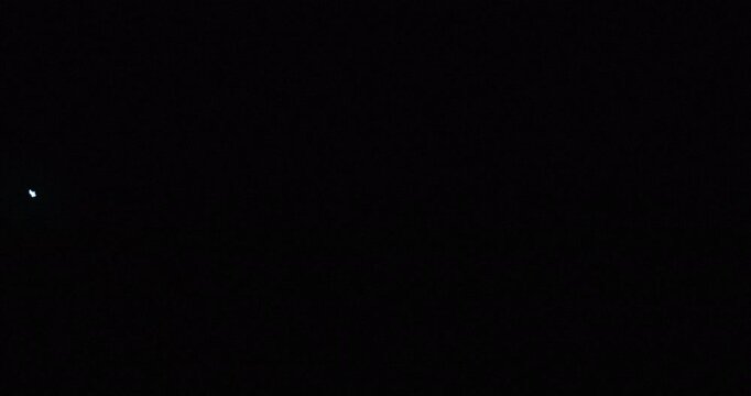 アニメ風青い稲妻サンダーボルトビデオ