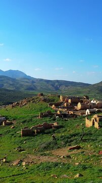 Perched high above the hills of Zriba Olia, this abandoned village whispers stories of a rich heritage, facing the majestic Djebel Zaghouan.