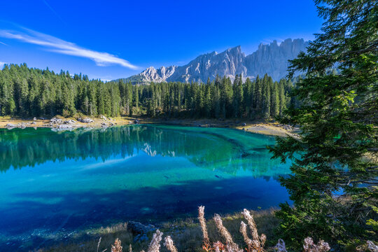 Lake de Carezza, Karer See ESTE, Carezza al Lago, Gruppo del Latemar mountains, South Tirol, Autonomous Province of Bolzano, Alto Adige, Italy