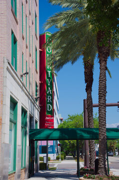 Editorial Use Only March 28, 2026 St. Petersburg, FL, USA. Courtyard by Marriott St. Petersburg Downtown formerly known as the Pennsylvania Hotel. Historic hotel dating back to 1925 and features a sig