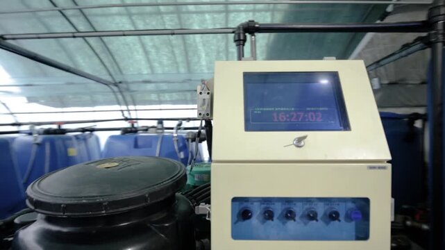 김우겸_딸기농장기계설비2(기계+물탱크+플라스틱+농장+농업+농사)