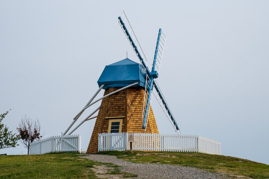 Bruderheim Windmill - Calgary, Canada