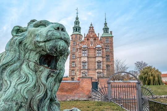 ronze Lion Statue and Rosenborg Castle renaissance architecture, Copenhagen