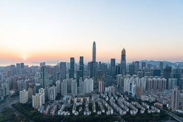 Fototapeta premium The skyline of Futian District, Shenzhen at dusk