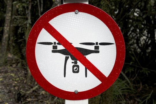 Sign, drones prohibited, prohibition of unmanned aerial vehicles, quadrocopters, New Zealand