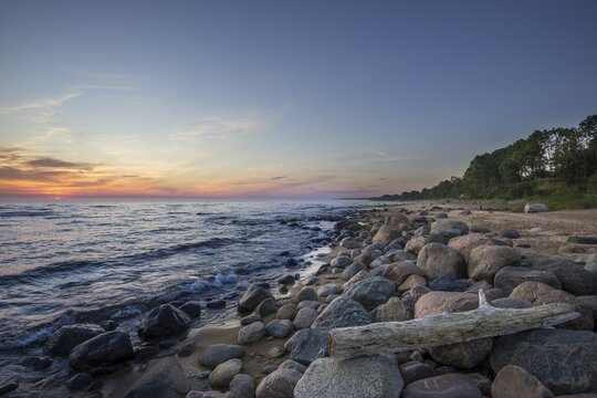 Sunset on the coast of the Baltic sea in the Gulf of Riga, Tūja, Salacgrīvas novads, Latvia