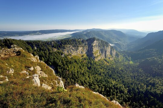 Creux du Van, rock face in the morning light, Le Soliat, Canton Jura, Switzerland