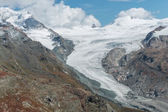 Glacier tongue, view from the Unterrothorn to the Findel Glacier, Zermatt, Valais, Switzerland