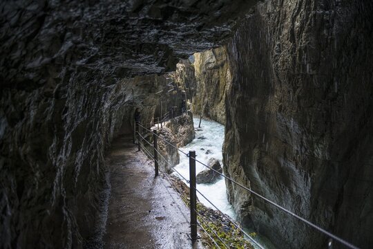 Way through The Partnach Gorge, Partnachklamm, Partnach River, Garmisch-Partenkirchen District, Werdenfelser Land, Wetterstein, Upper Bavaria, Bavaria, Germany