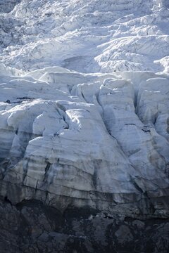 Glacier ice with crevasses, glacier tongue, glacier margin, Glacier des Bossons, La Jonction, Chamonix, Haute-Savoie, France