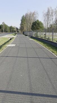 jadąc rowerem pod warszawą
